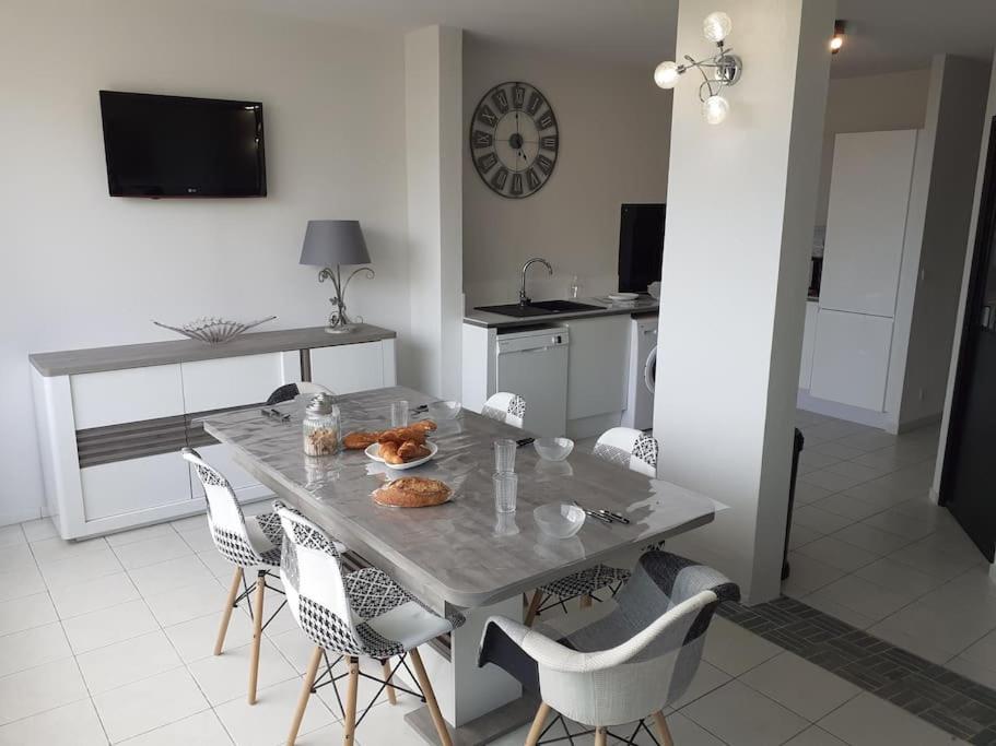 Les Rivages De Rochelongues, T3, Piscine, Clim, Parking Appartement Agde Buitenkant foto